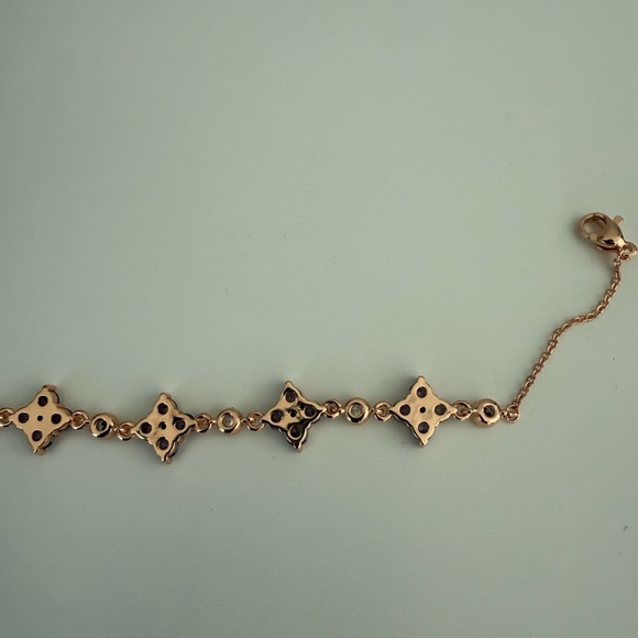 🆕 Luxury Rose Gold Plated Brass Four-leaf Clover Chain Link Bracelets - Picture 5 of 5